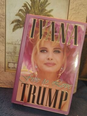 IVANA TRUMP 📚/Free To Love Novel Book 📚